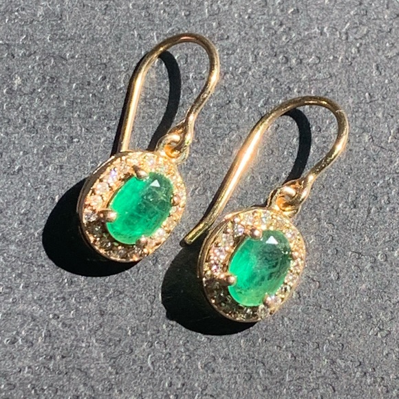 Jewelry - Natural Emerald earrings in 14k  Gold